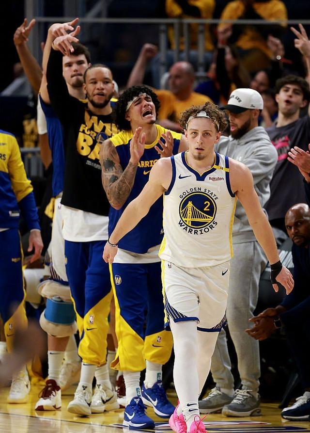 金年会官网-关于转折点明尼苏达森林狼绝杀压哨；中超集结日攻防权衡；悬念犹存；球探报告显示潜力的信息